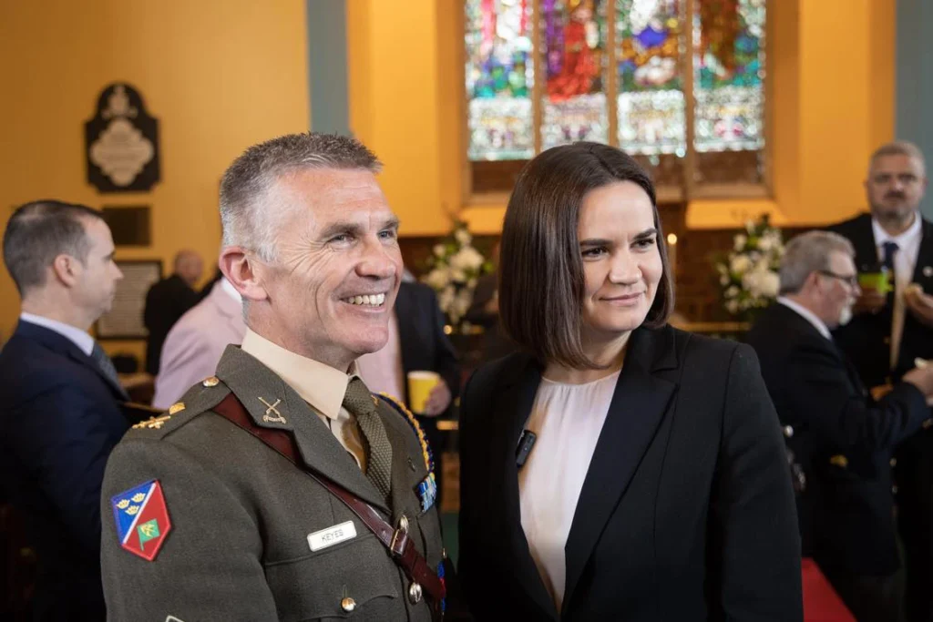 Lt. Col. Fiacra Keyes and Tipperary Peace Prize winner, Sviatlana Tsikhanouskaya, at the award ceremony at St. Mary's Church, Tipperary