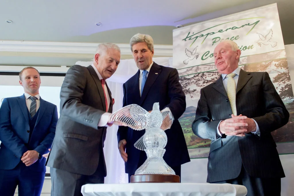 John Shanahan, Martin Quinn, US Secretary of State John Kerry, Joe Quinn - Tipperary International Peace Award