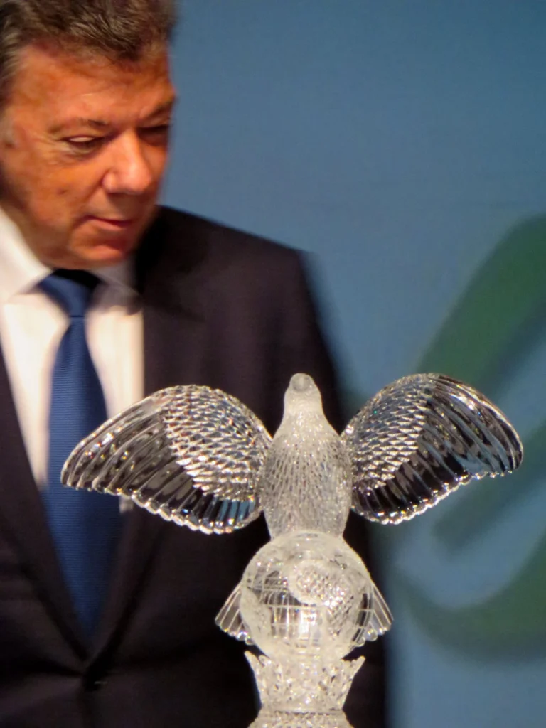 Juan Manuel Santos with Tipperary Peace Award