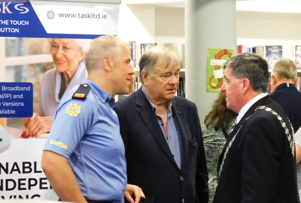 Inspector John Cleary, Eamonn Ryan and Cllr John Carroll, are pictured at the launch of the Tipperary Peace Convention website
