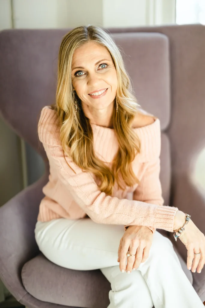 Ceri Earle